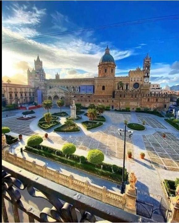 Antico Vicolo Della Cattedrale Appartement Palermo Buitenkant foto